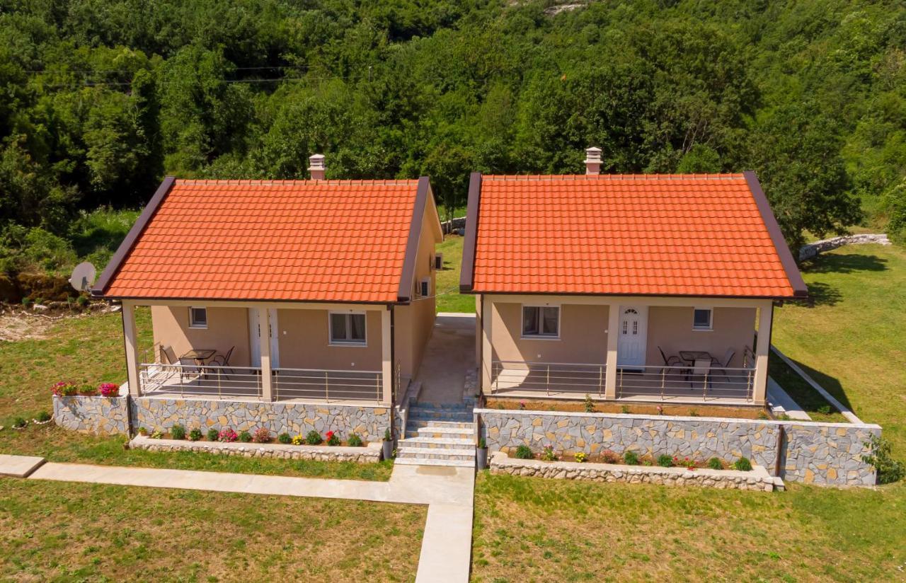 Country Homes Dujeva Rijeka Crnojevića Kültér fotó